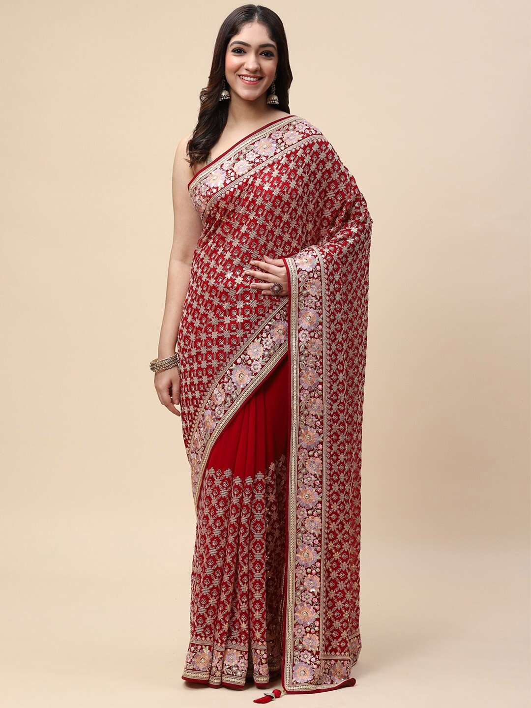 

Meena Bazaar Women Maroon & Gold-Toned Floral Sequinned Saree