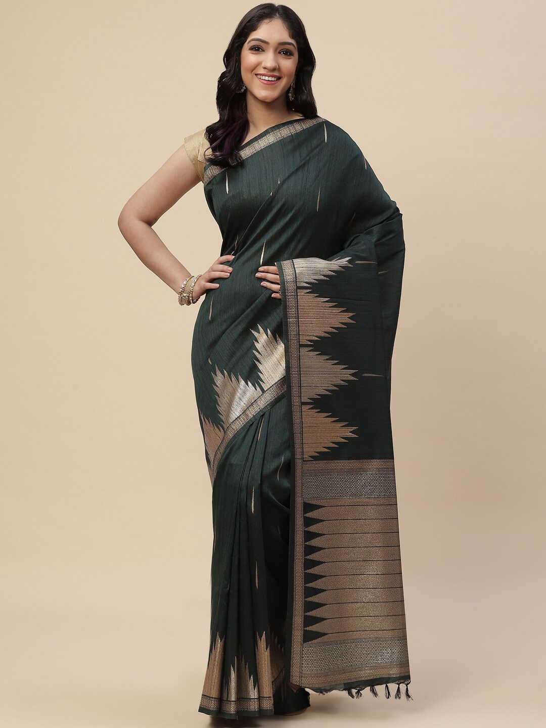 

Meena Bazaar Green & Gold-Toned Zari Art Silk Kanjeevaram Saree