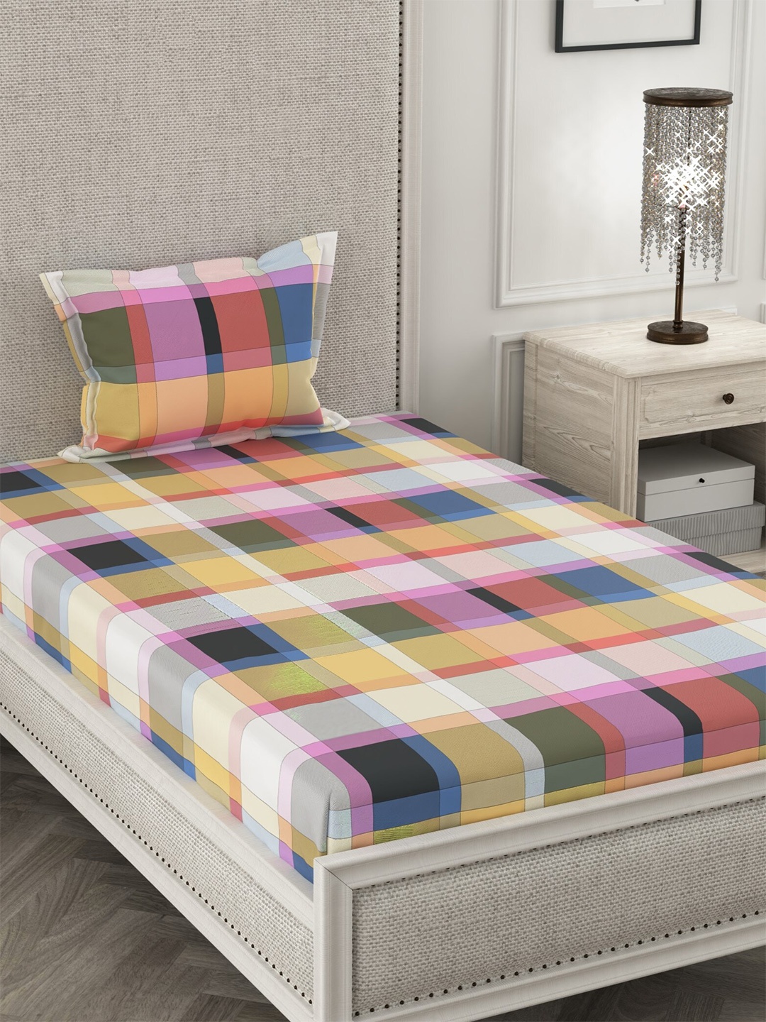 

CHHAVI INDIA White & Pink Geometric 210 TC Single Bedsheet with 1 Pillow Covers