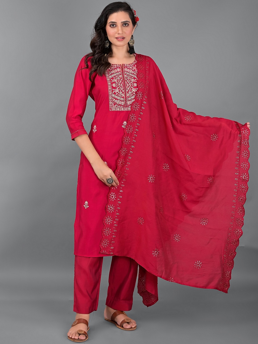 

EtnicaWear Women Pink Floral Yoke Design Pure Cotton Kurta with Trouser & Dupatta