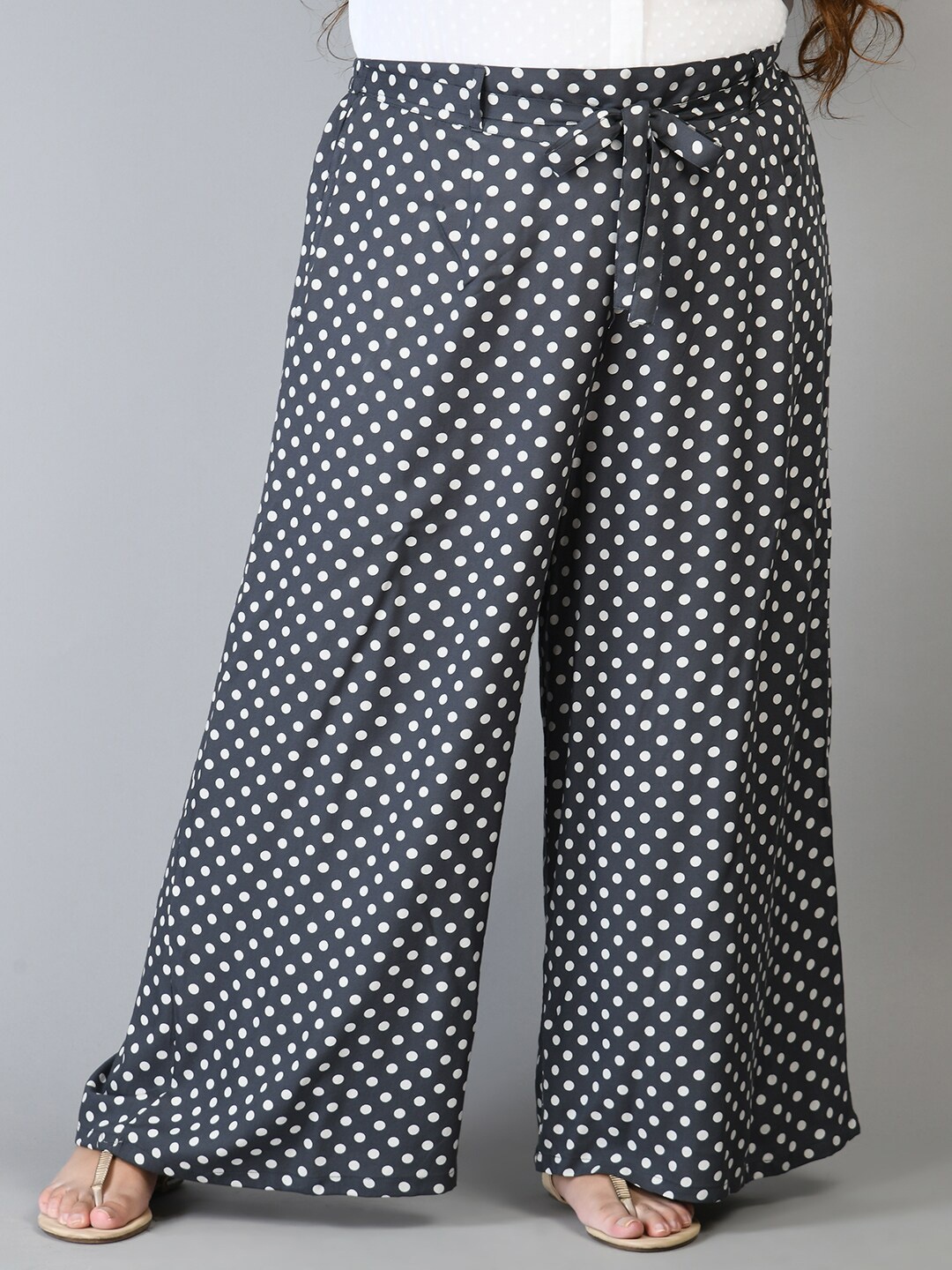 

PrettyPlus by Desinoor.com Women Plus Size Grey & White Printed Palazzos