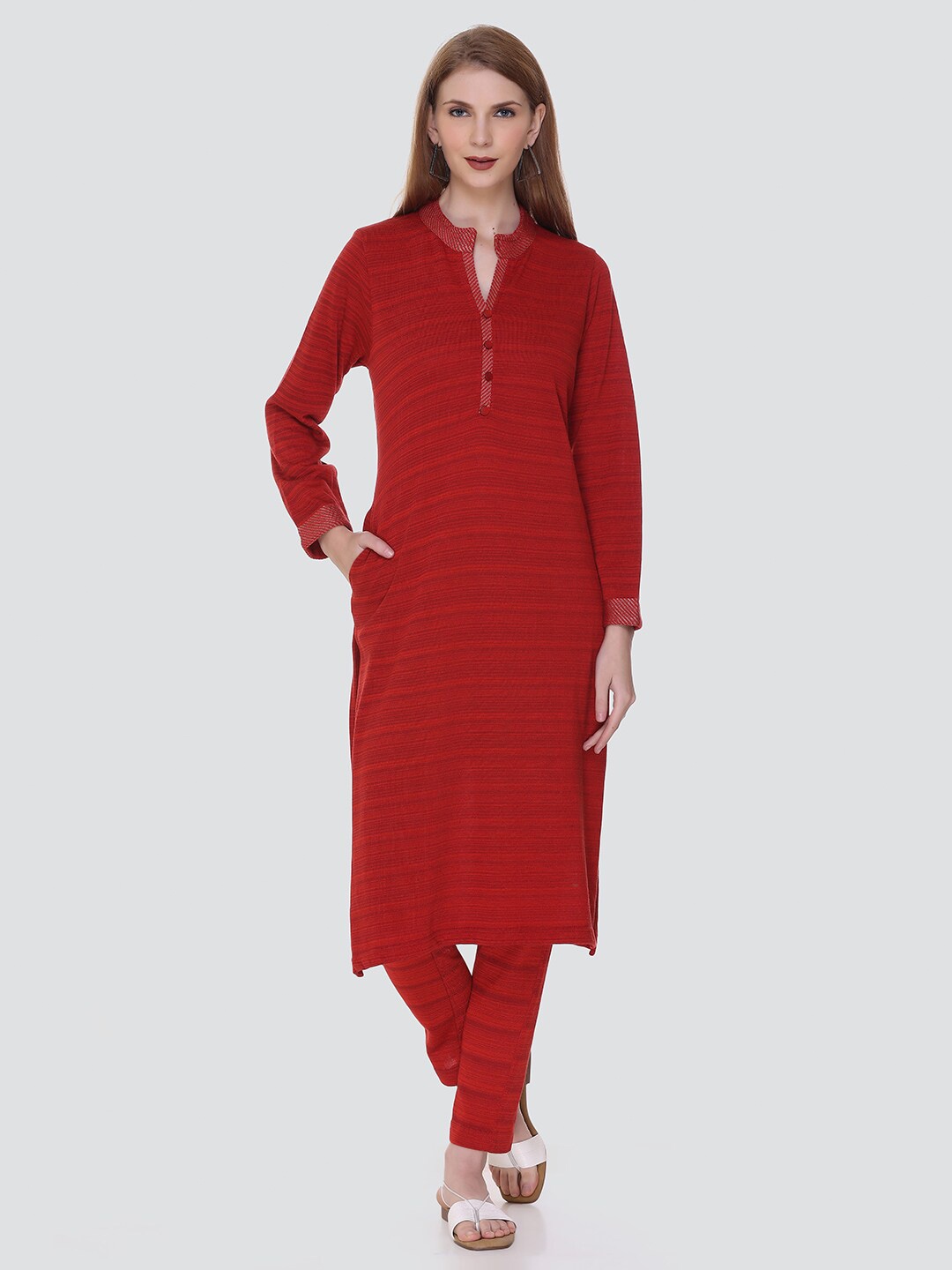 

KEIKO Women Red Striped Kurta
