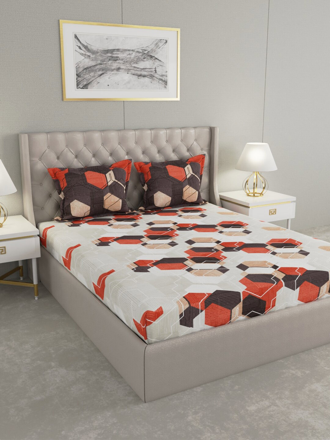 

Raymond Home Red & White Geometric 140 TC King Bedsheet with 2 Pillow Covers