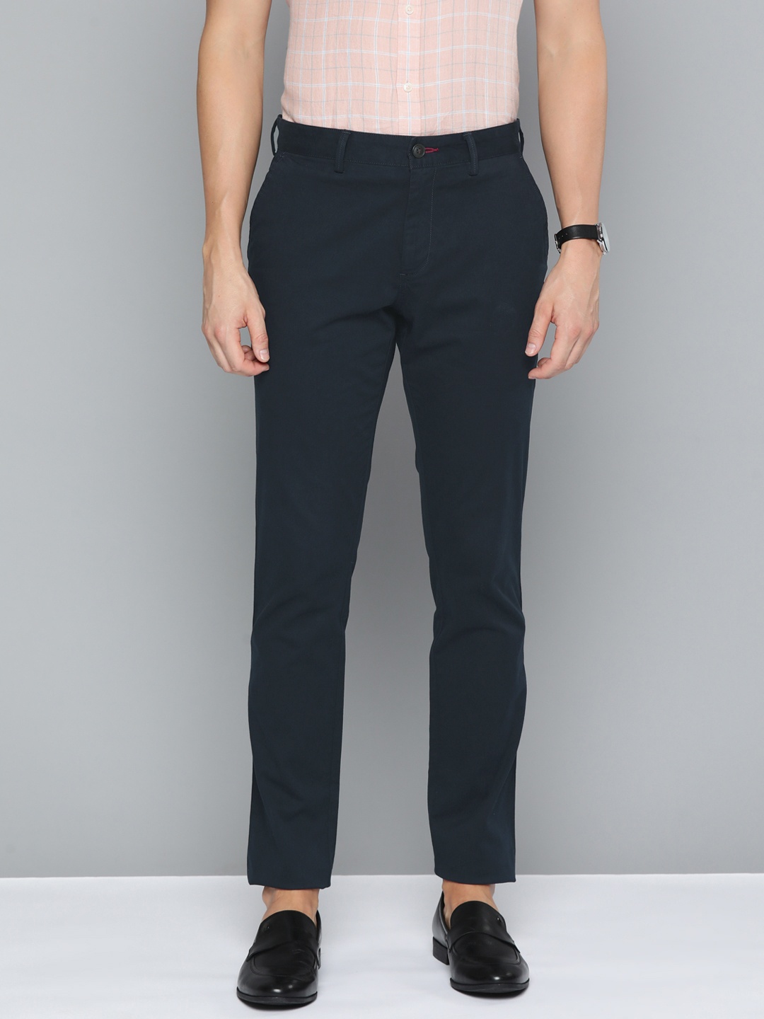 

Indian Terrain Men Urban Comfort Fit Chinos, Navy blue