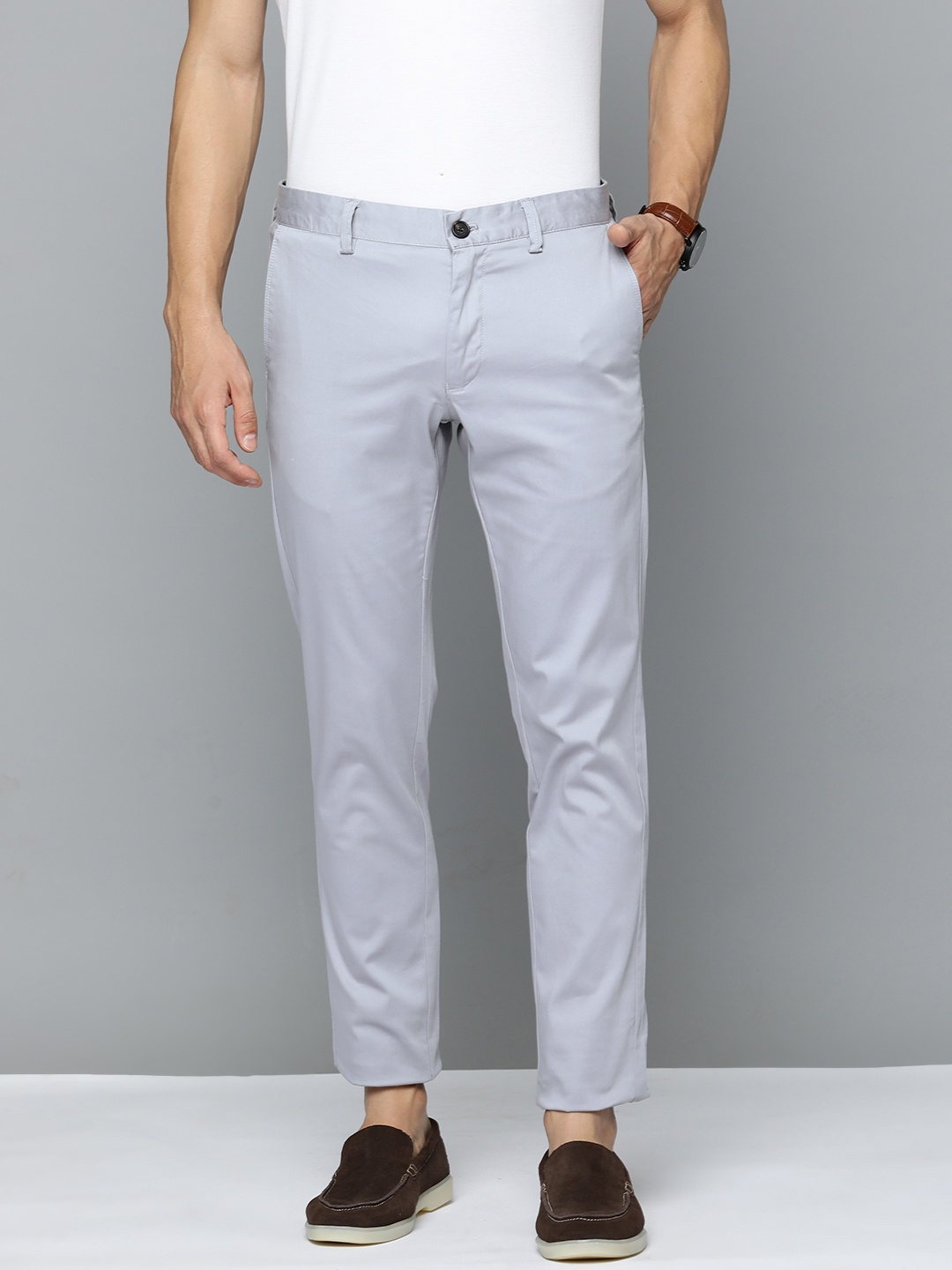 

Indian Terrain Men Brooklyn Slim Fit Trousers, Grey