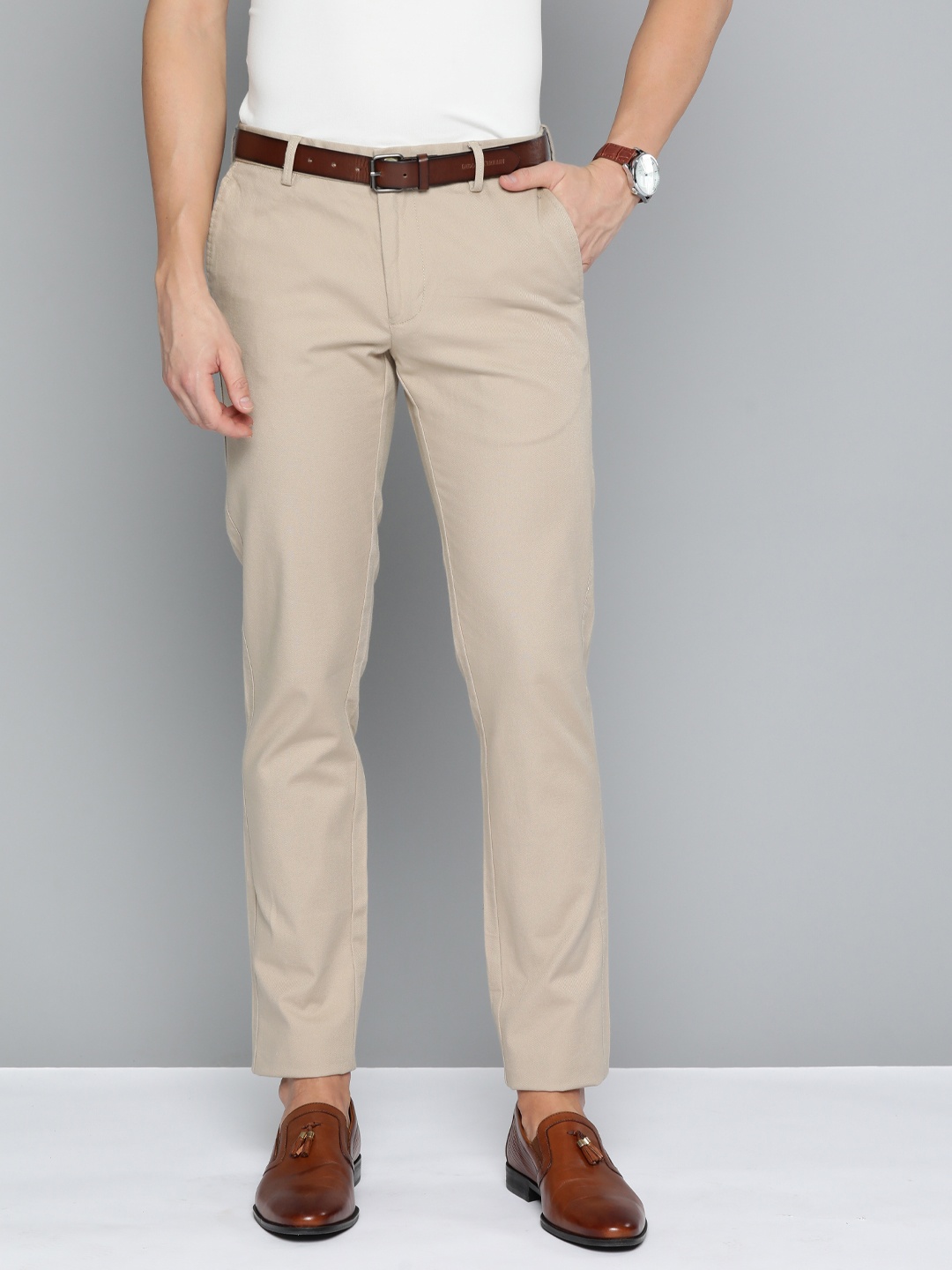 

Indian Terrain Men Brooklyn Slim Fit Solid Smart Casual Trousers with Belt, Beige