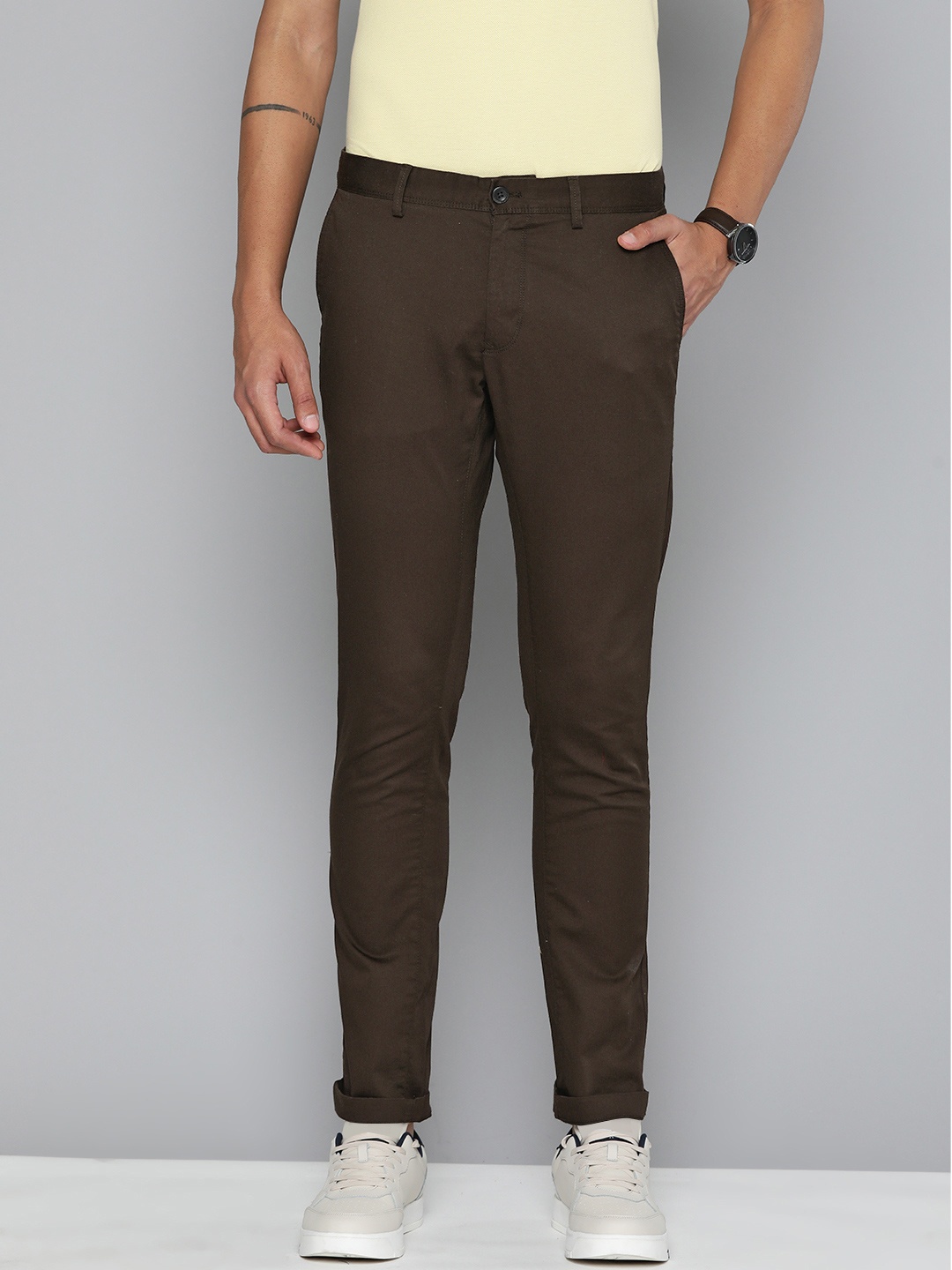 

Indian Terrain Men Brooklyn Slim Fit Trousers, Brown