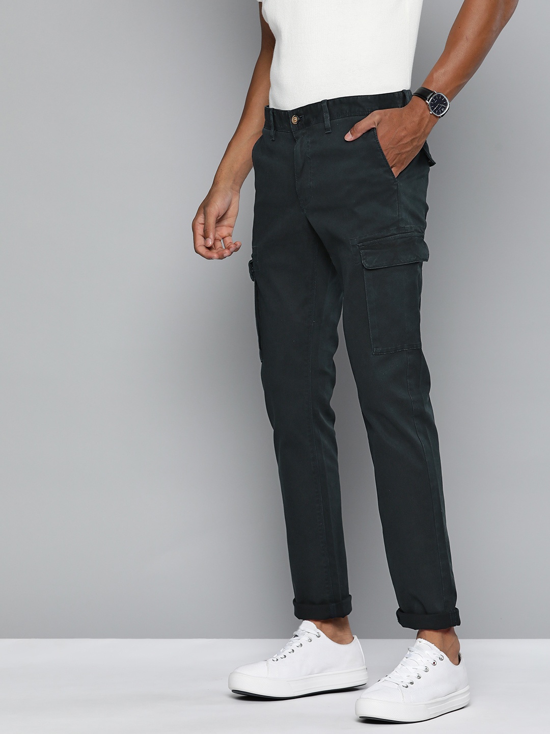 

Indian Terrain Men Brooklyn Slim Fit Cargos Trousers, Navy blue