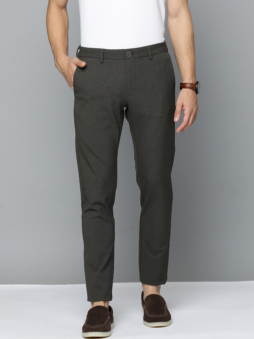 

Indian Terrain Men Brooklyn Slim Fit Trousers, Charcoal
