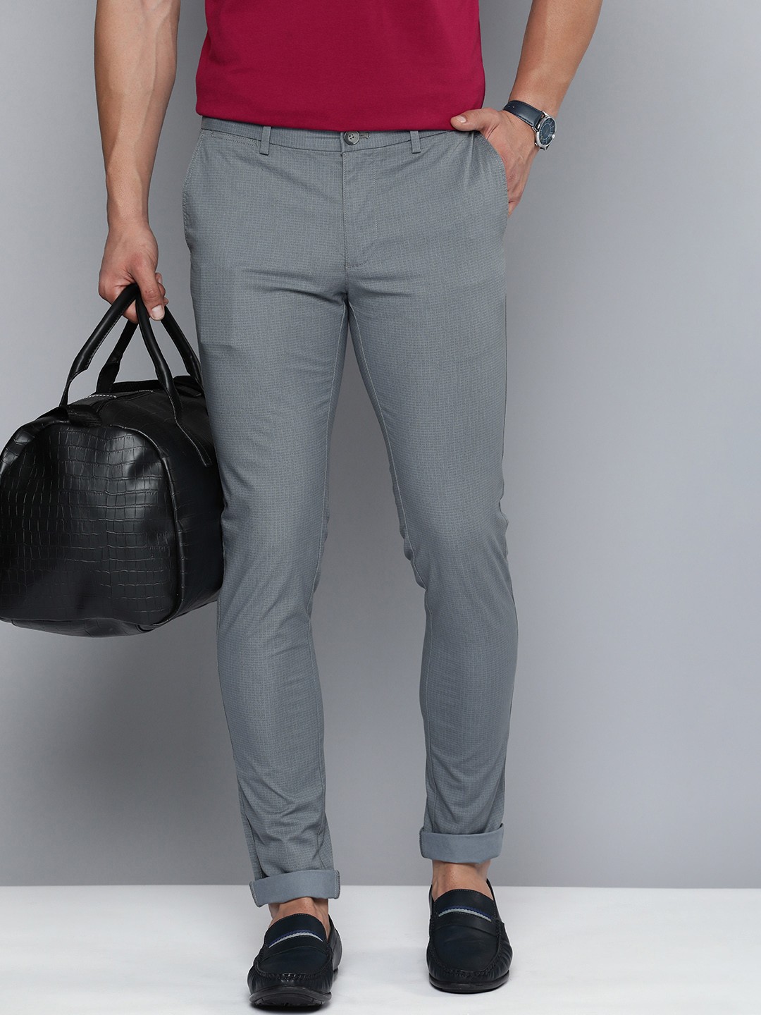 

Indian Terrain Men Checked Kruger Skinny Fit Cargos Trousers, Grey