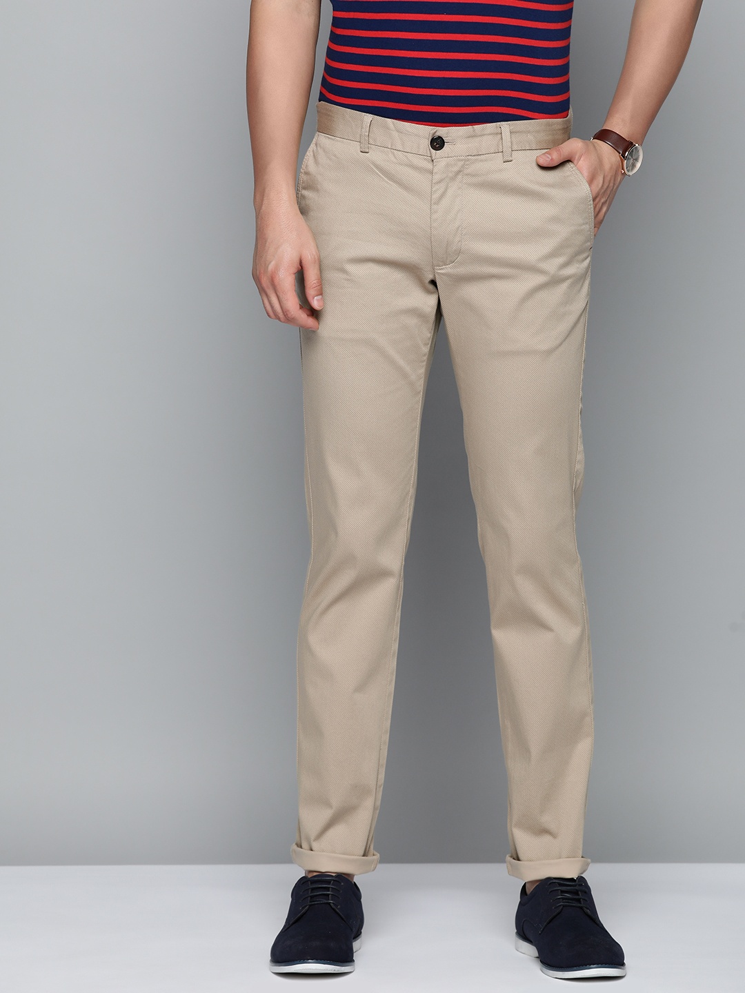 

Indian Terrain Men Printed Brooklyn Slim Fit Trousers, Beige