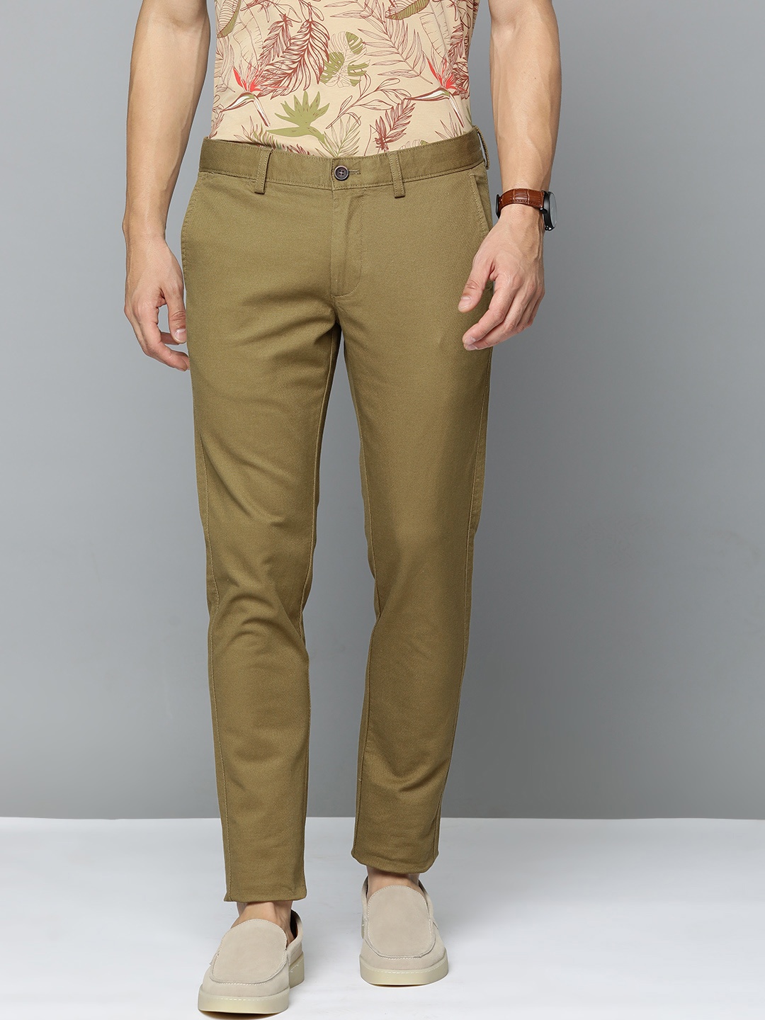 

Indian Terrain Men Brooklyn Slim Fit Trousers, Olive