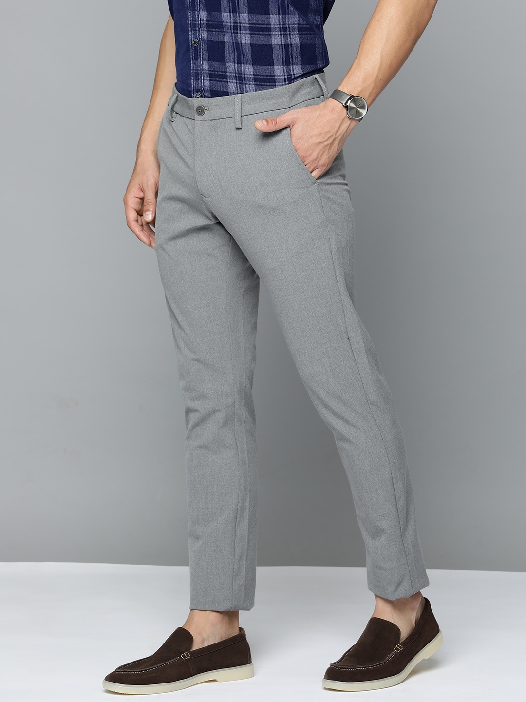 

Indian Terrain Men Brooklyn Slim Fit Trousers, Grey