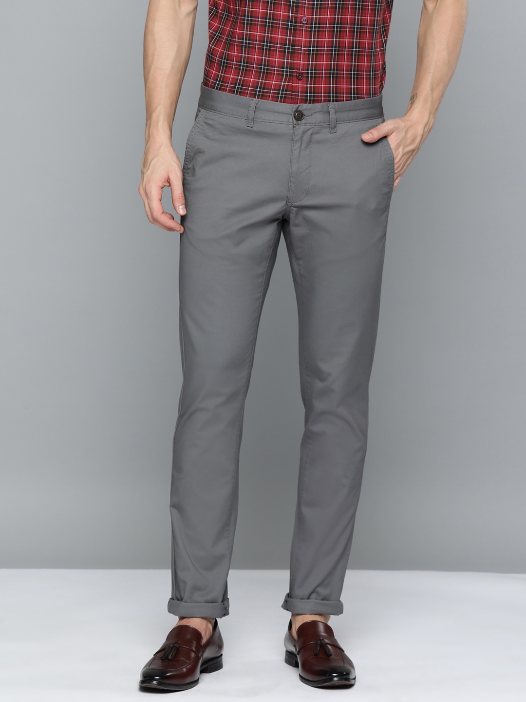 

Indian Terrain Men Brooklyn Slim Fit Chinos, Grey