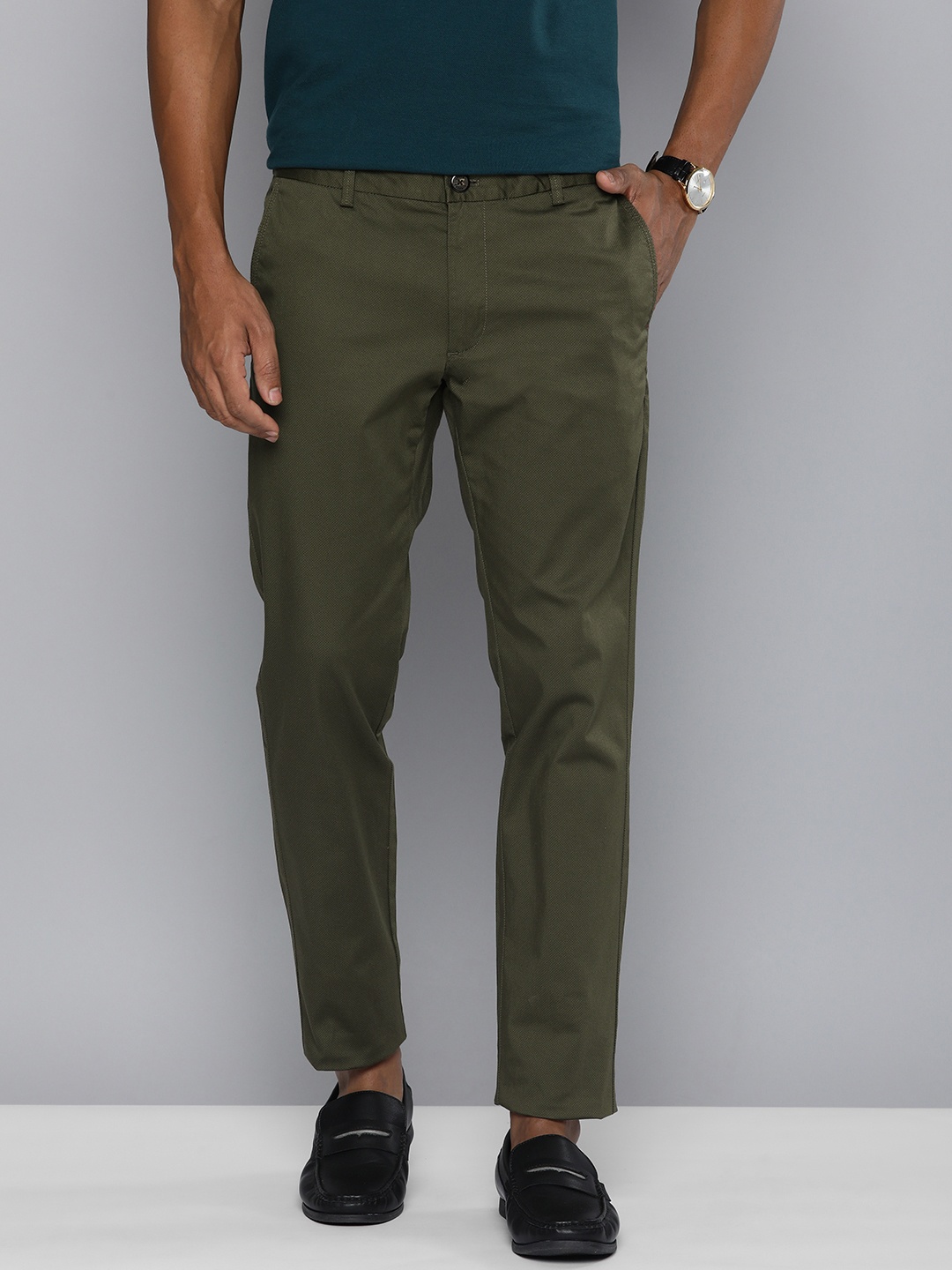 

Indian Terrain Men Printed Brooklyn Slim Fit Trousers, Olive