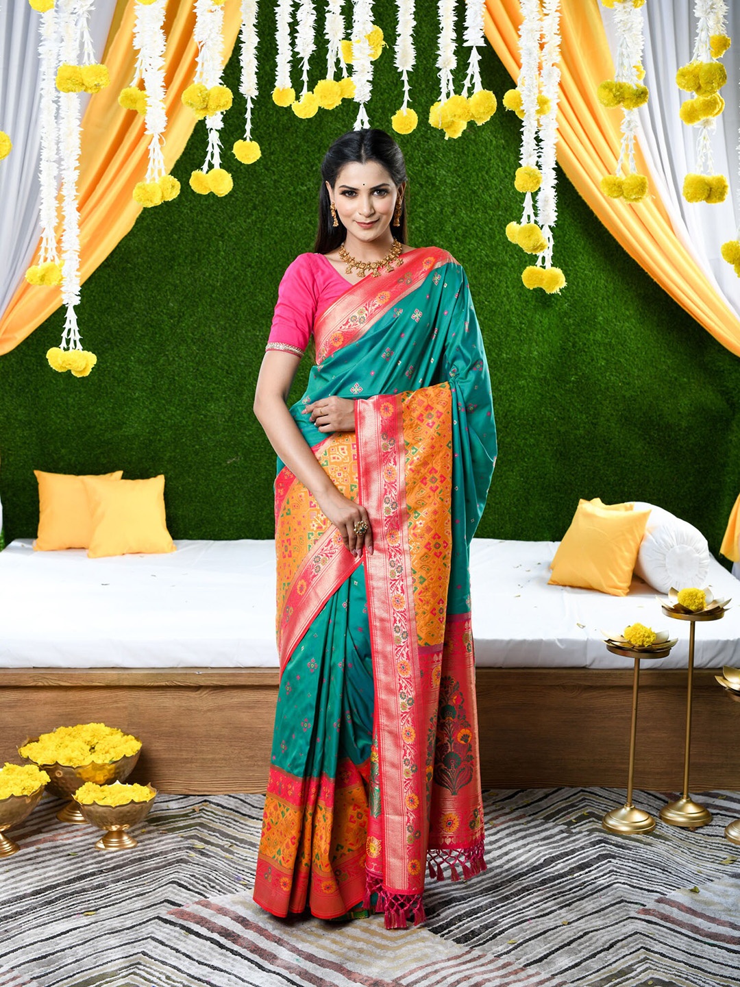 

BEATITUDE Green & Yellow Ethnic Motifs Zari Pure Silk Paithani Saree