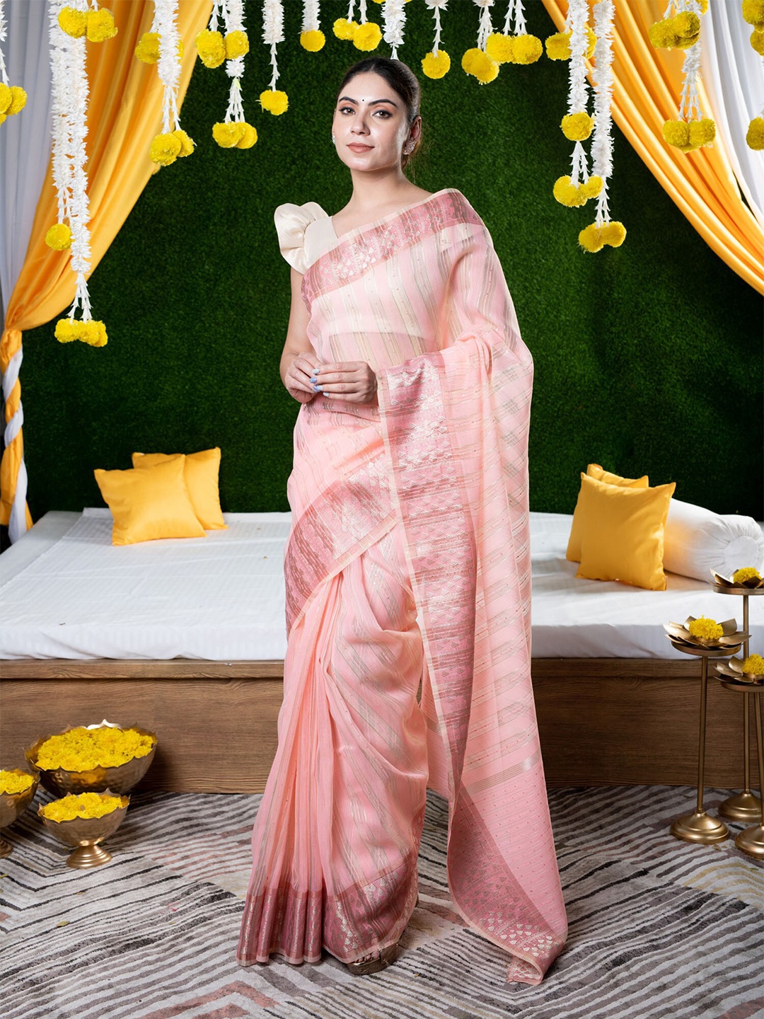 

BEATITUDE Pink & Gold-Toned Woven Striped Zari Silk Blend Saree