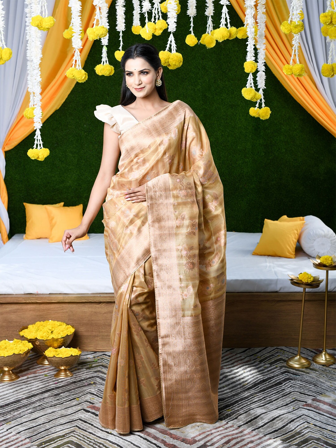 

BEATITUDE Beige & Blue Woven Design Zari Silk Blend Banarasi Saree