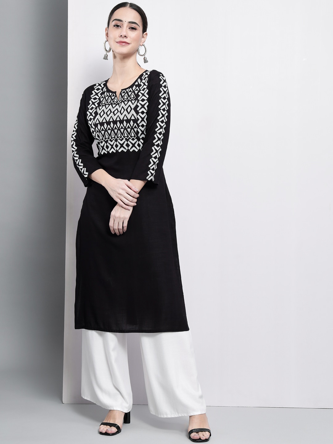 

ADORRO Yoke Design Thread Work Regular Kurta, Black