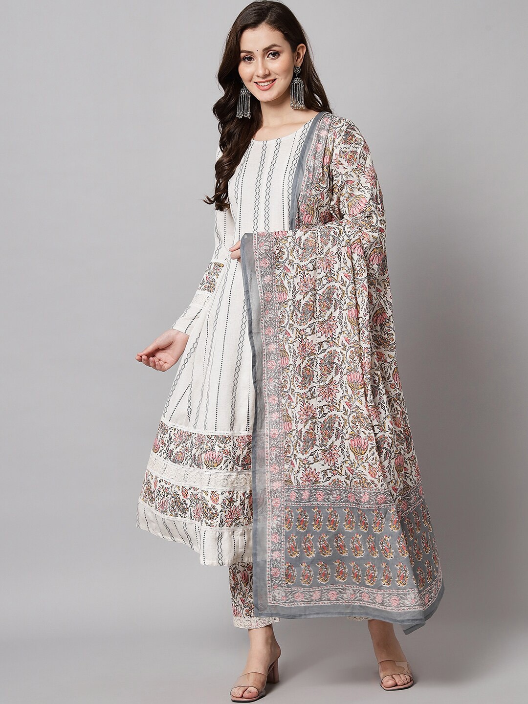 

Silai Bunai Women White Sequinned Kurta with Trousers & With Dupatta