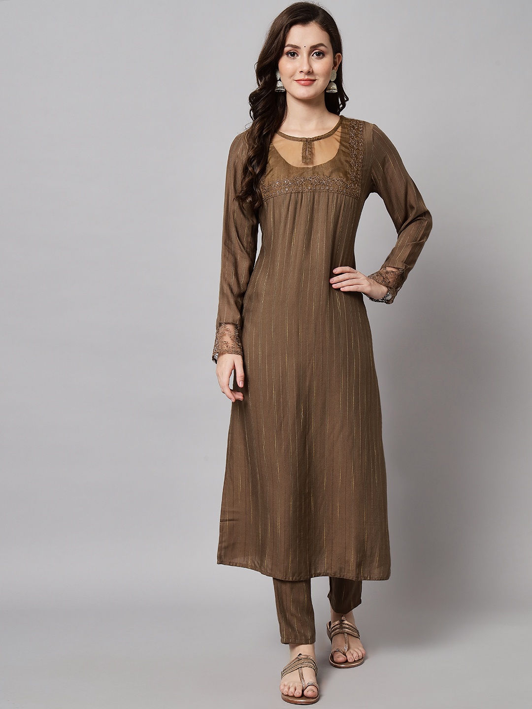 

Silai Bunai Women Brown Printed Kurta with Trousers & With Dupatta