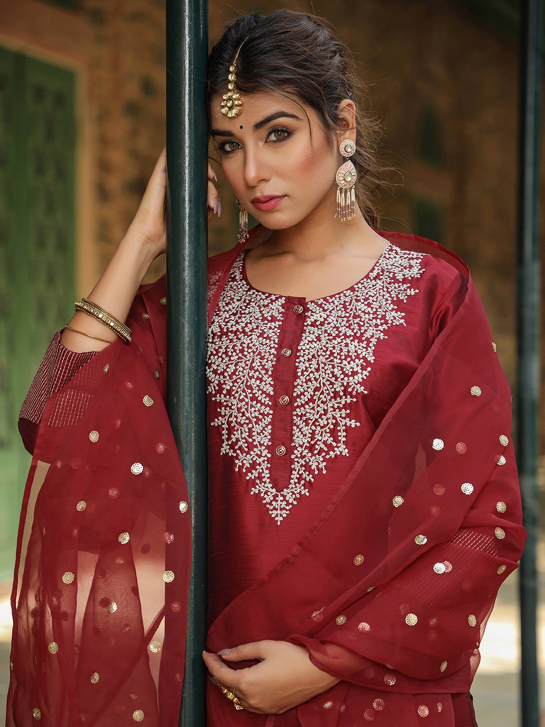 

AHIKA Women Maroon Floral Yoke Design Thread Work Kurta with Trouser With Dupatta