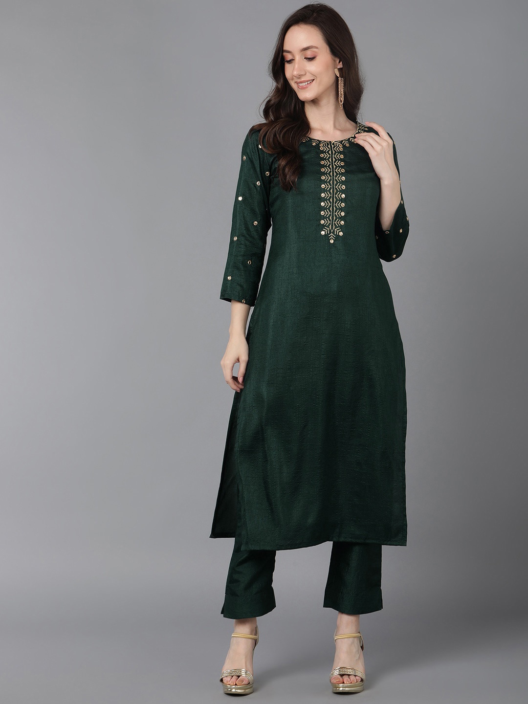 

AHIKA Women Teal Yoke Design Mirror Work Kurta