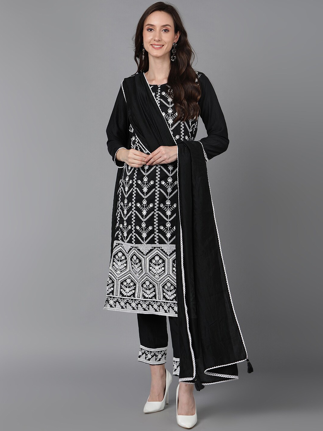 

AHIKA Women Black Ethnic Motifs Embroidered Sequinned Kurta &Trousers & Dupatta