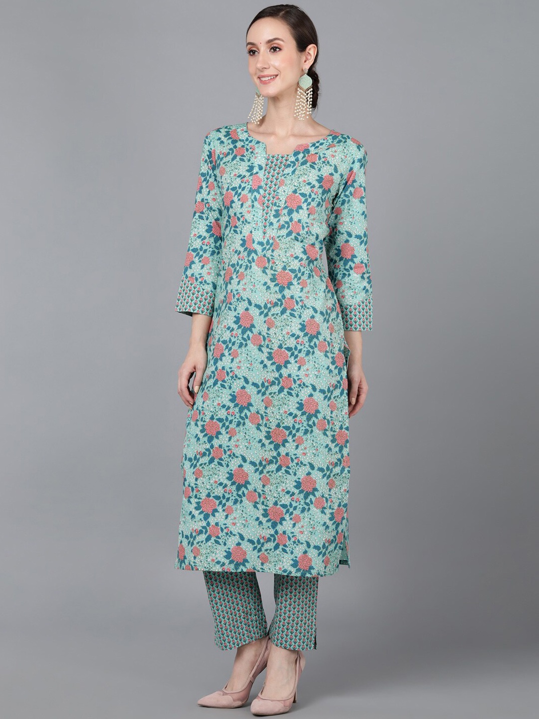 

AHIKA Women Sea Green Floral Printed Pure Cotton Kurta with Trousers & With Dupatta