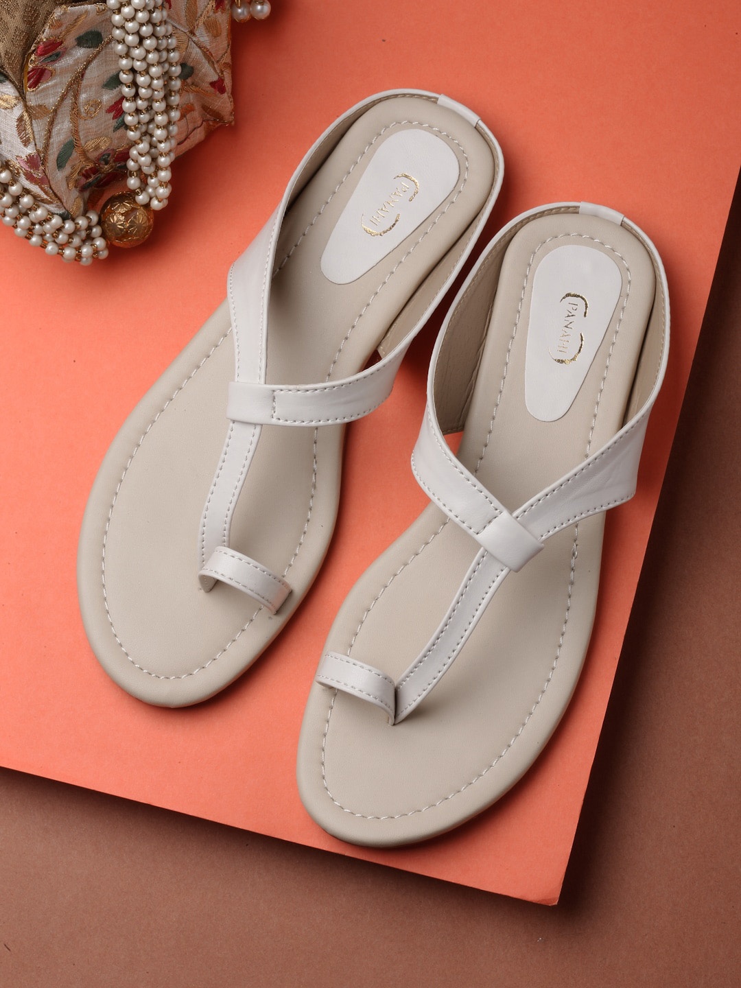 

PANAHI Women Off White One Toe Flats