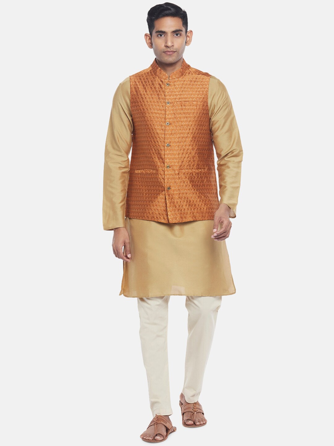 

indus route by Pantaloons Men Rust Kurta with Pyjama