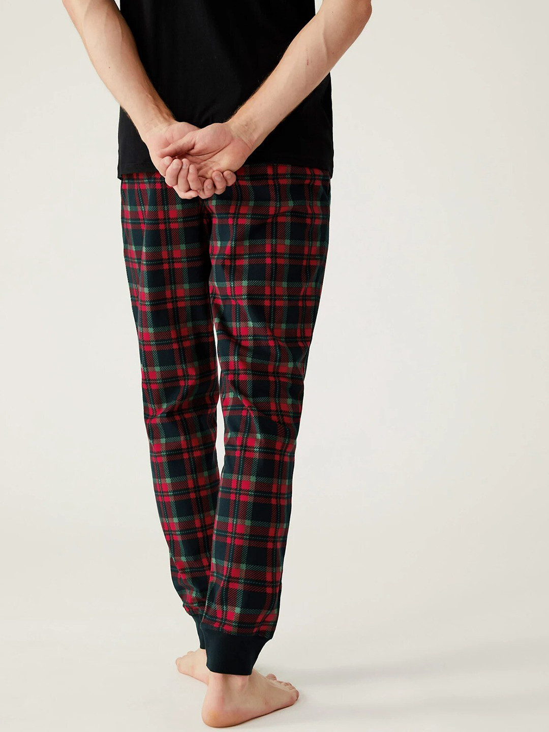 

Marks & Spencer Men Red Checked High-Rise Joggers