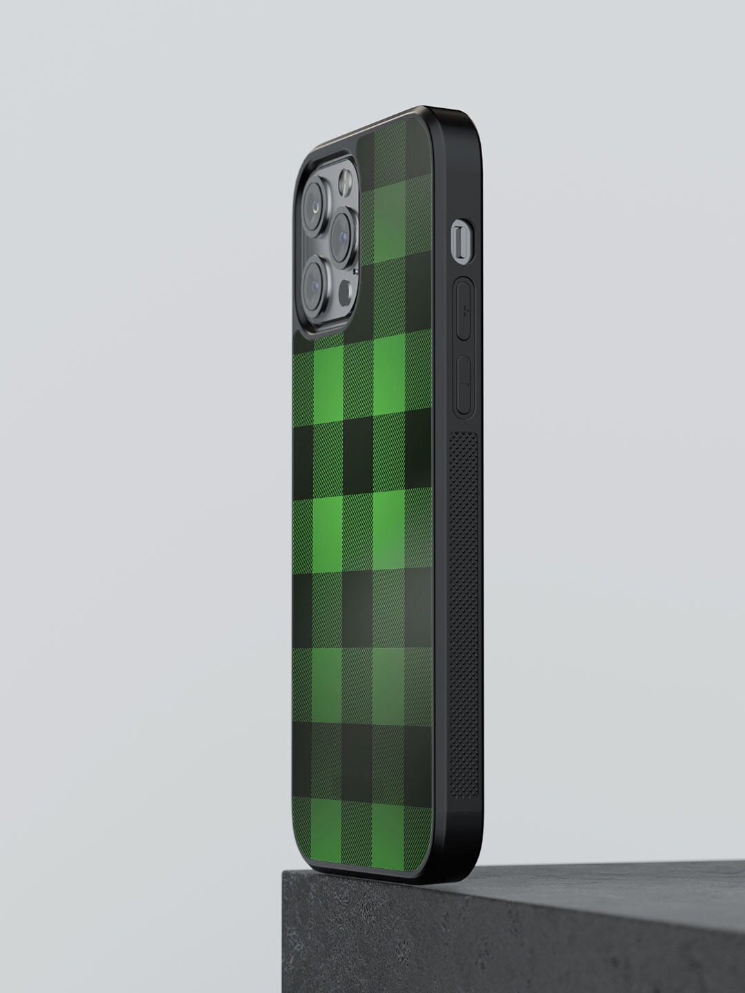 

macmerise Green & Black Printed Checkmate iPhone 12 Pro Max Bumper Phone Back Case