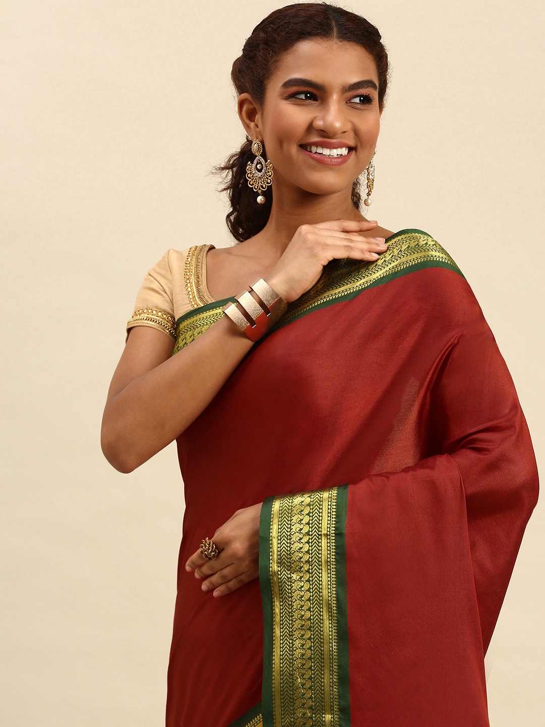 

WILORI Maroon & Green Silk Cotton Mysore Silk Saree