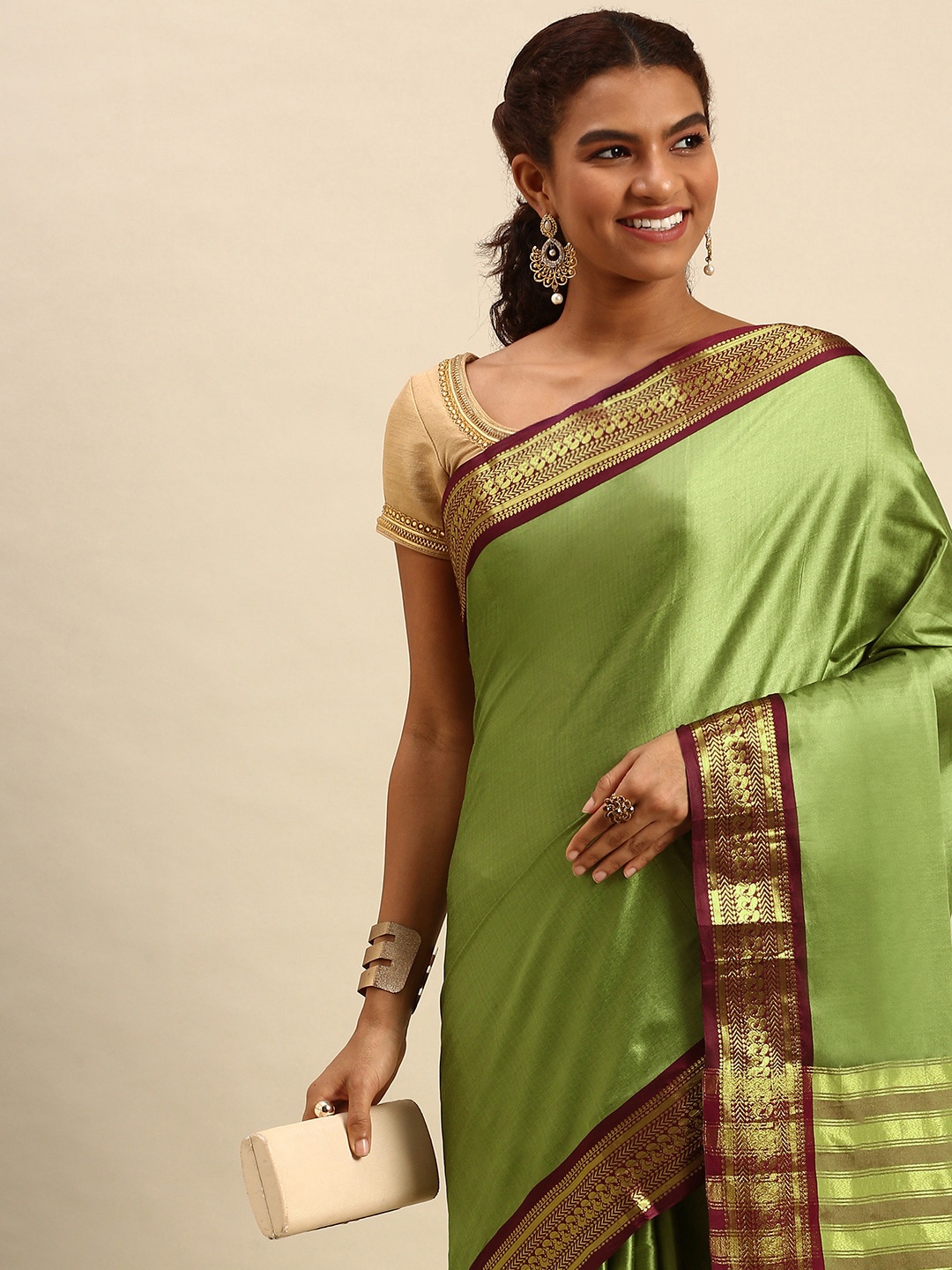 

WILORI Green & Maroon Silk Cotton Mysore Silk Saree