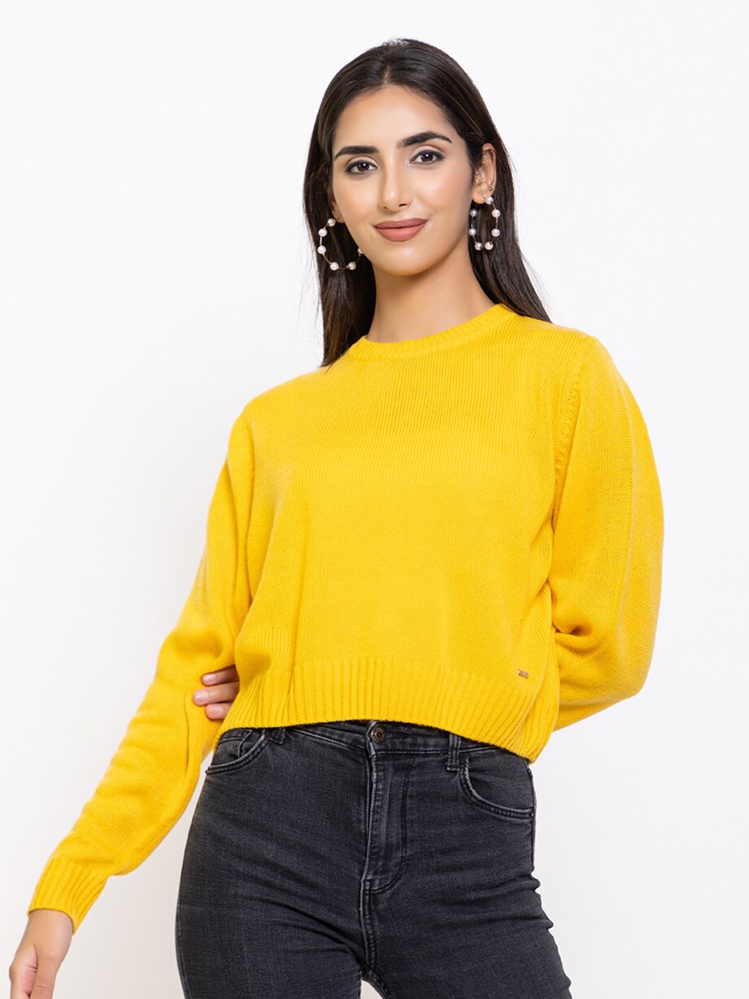 

Species Women Yellow Crop Pullover