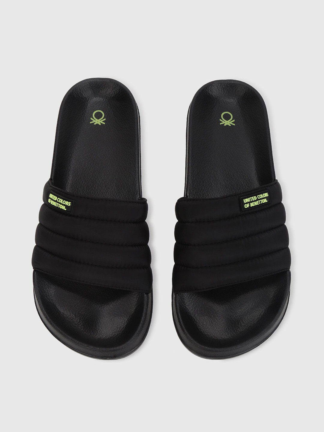 

United Colors of Benetton Men Black Solid Sliders