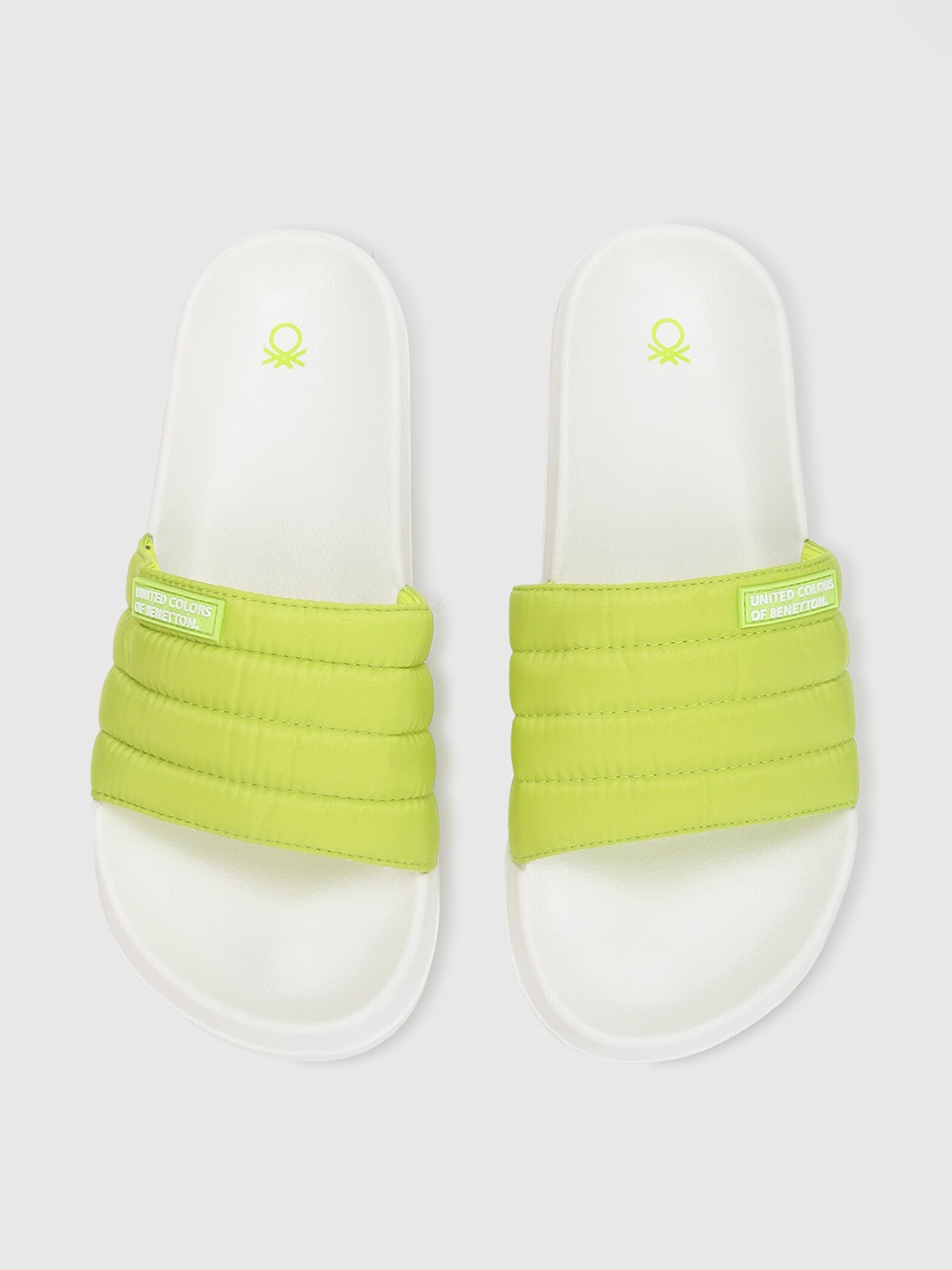 

United Colors of Benetton Men White & Green Solid Sliders