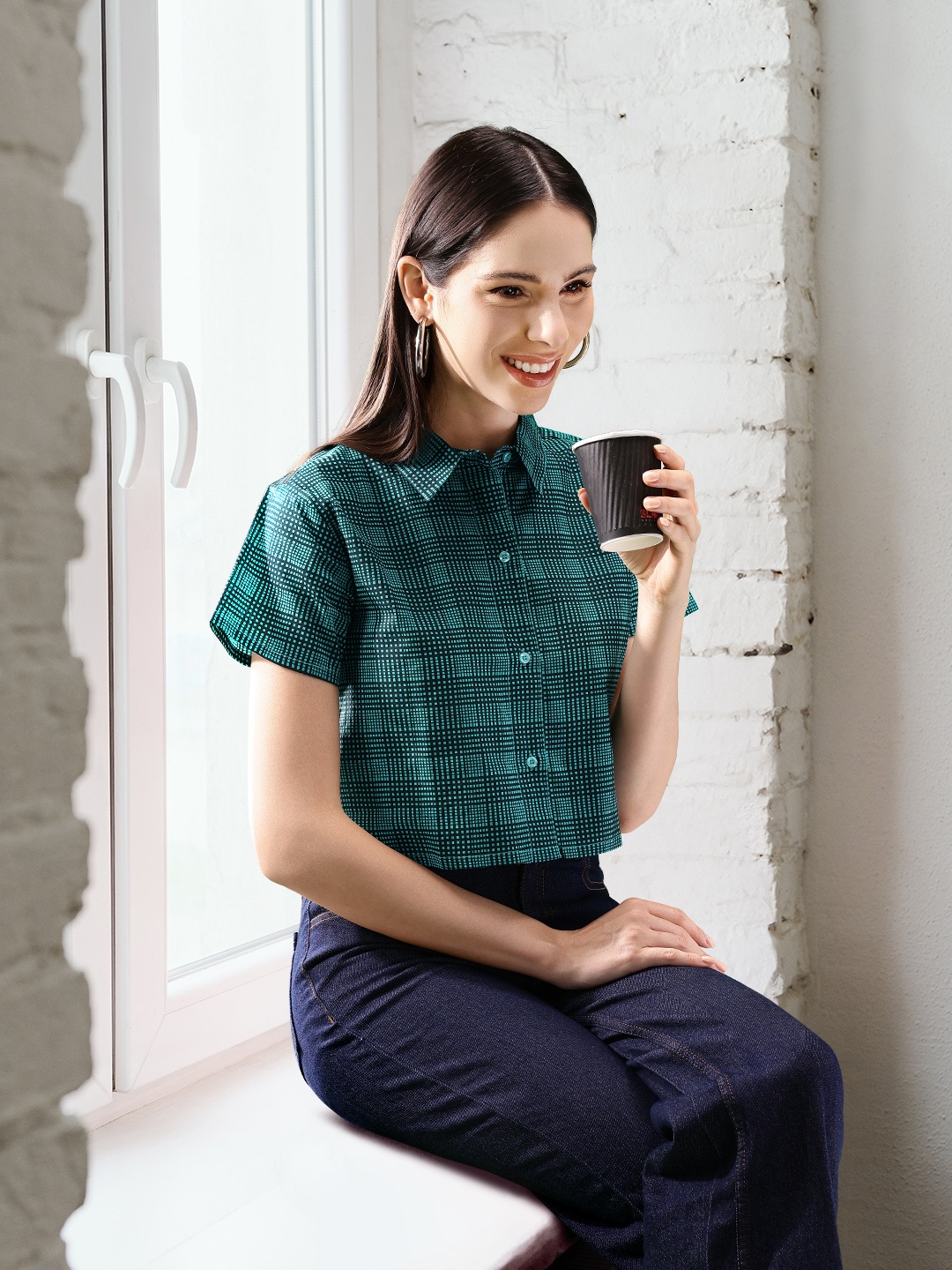 

FOREVER 21 Women Green & Black Checked Shirt Style Pure Cotton Crop Top