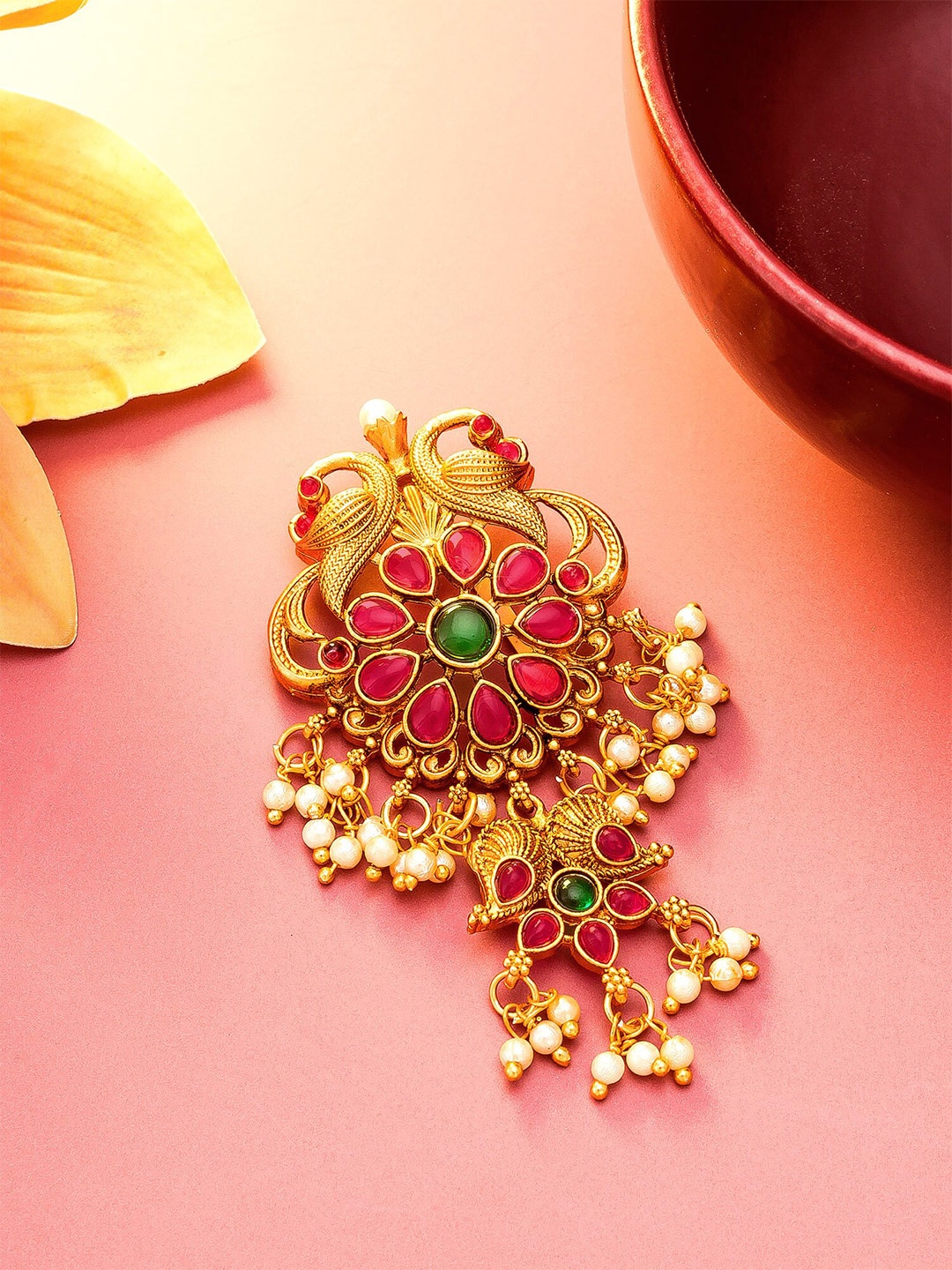 

aadita Women Gold-Toned & Green Embellished Hair Pin Accessory