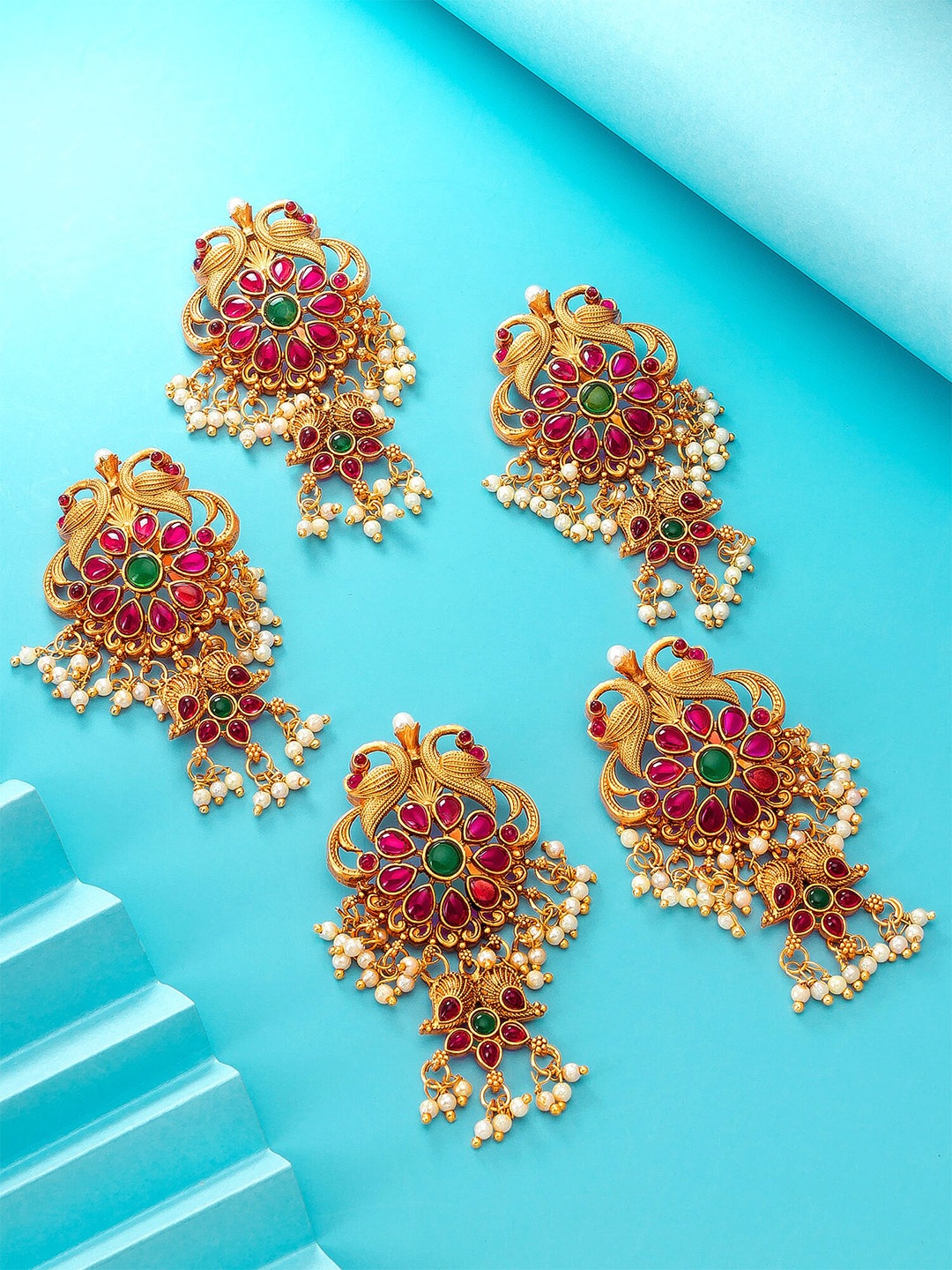 

aadita Women Gold-Toned & Pink Set of 5 Embellished Hair Accessory