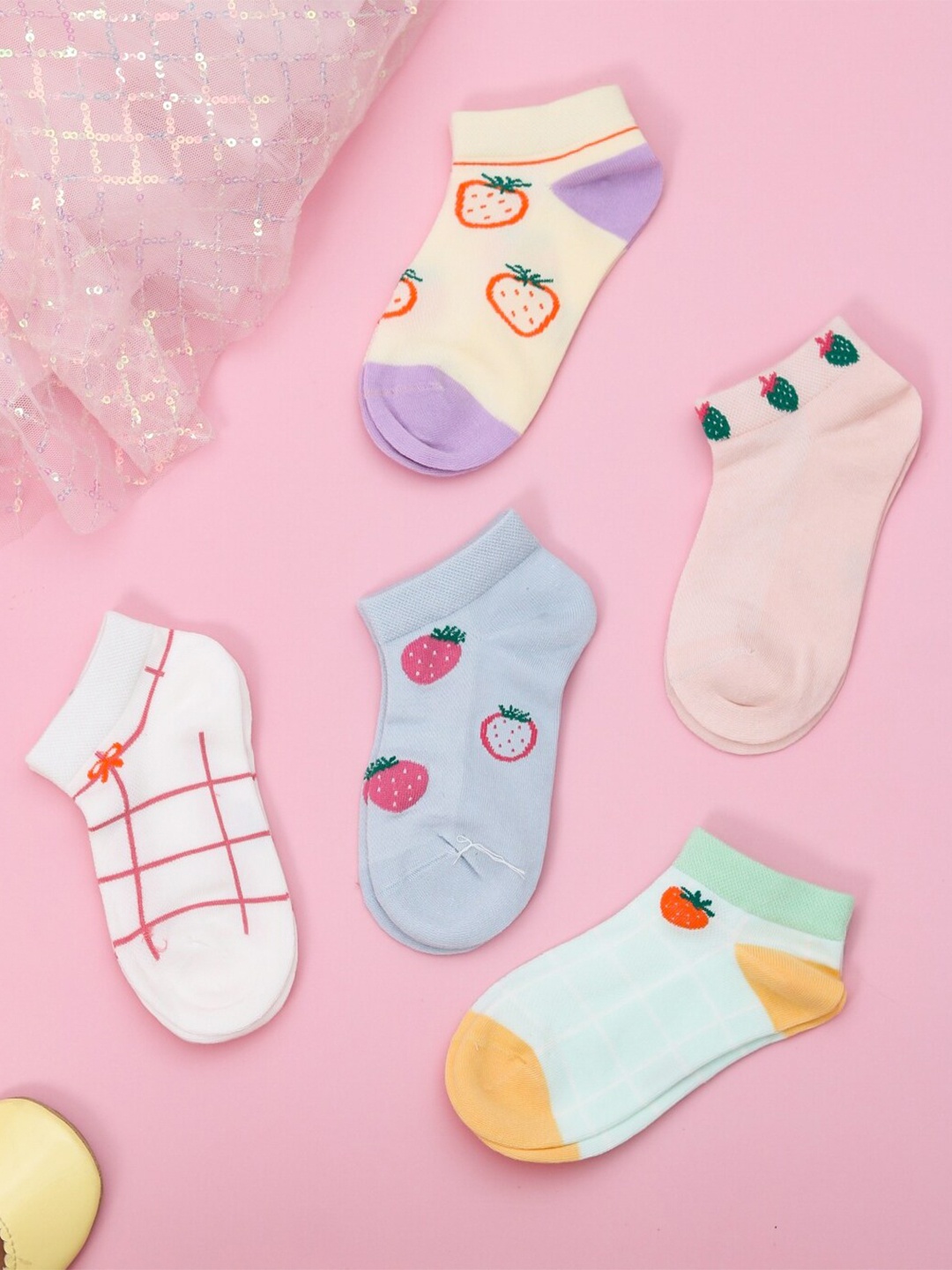 

Yellow Bee Girls White & Blue Pack Of 5 Patterned Cotton Ankle-Length Socks
