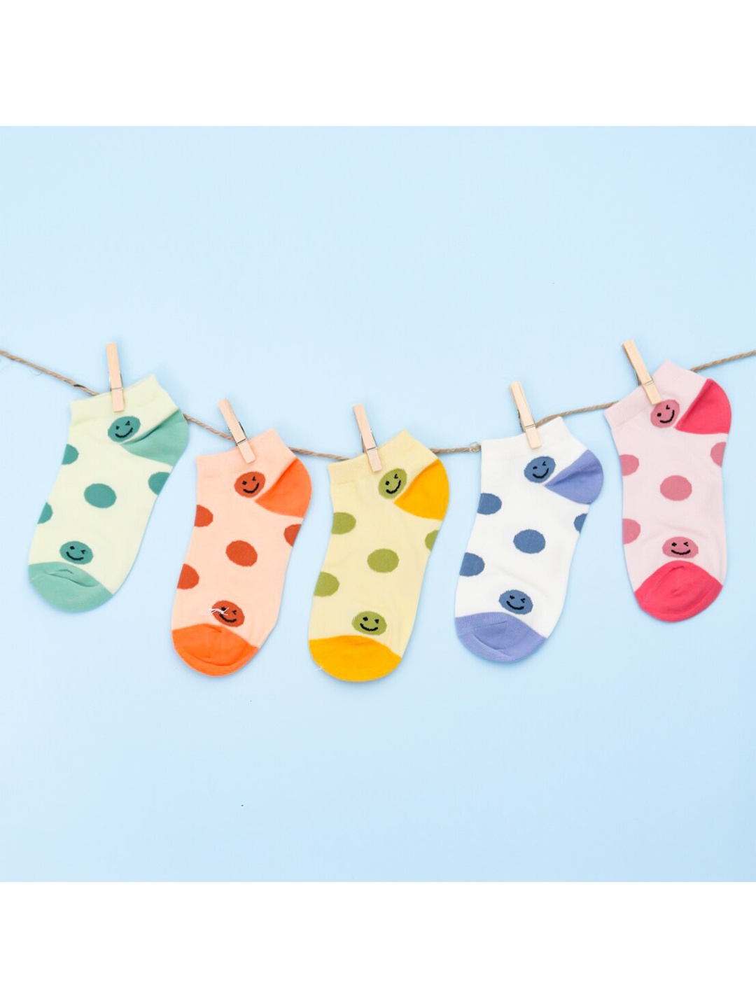 

Yellow Bee Girls Pack Of 5 Patterned Ankle-Length Cotton Socks, Assorted