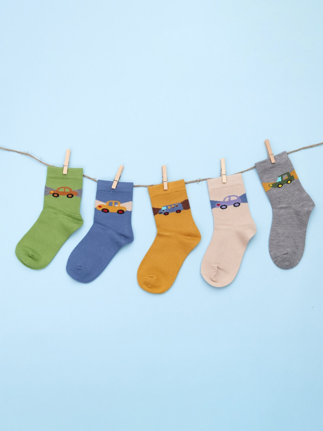 

Yellow Bee Boys Pack of 5 Yellow & Green Patterned Ankle Length Socks