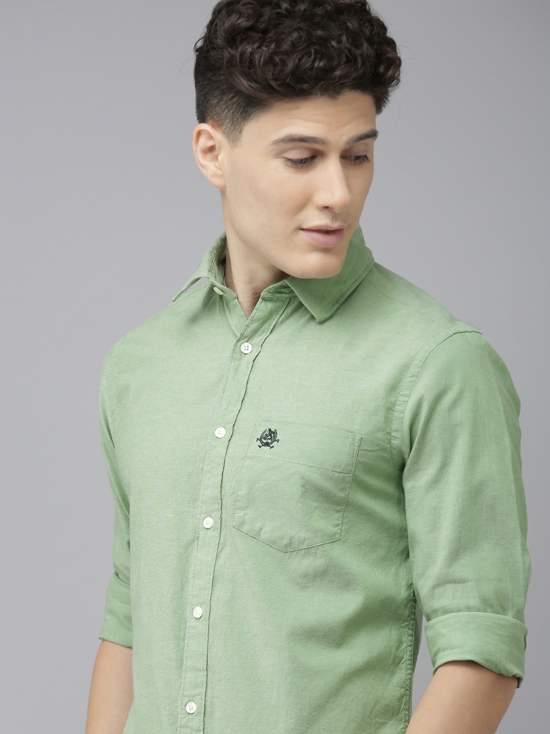

U S Polo Assn Men Green Solid Tailored Fit Pure Cotton Casual Shirt