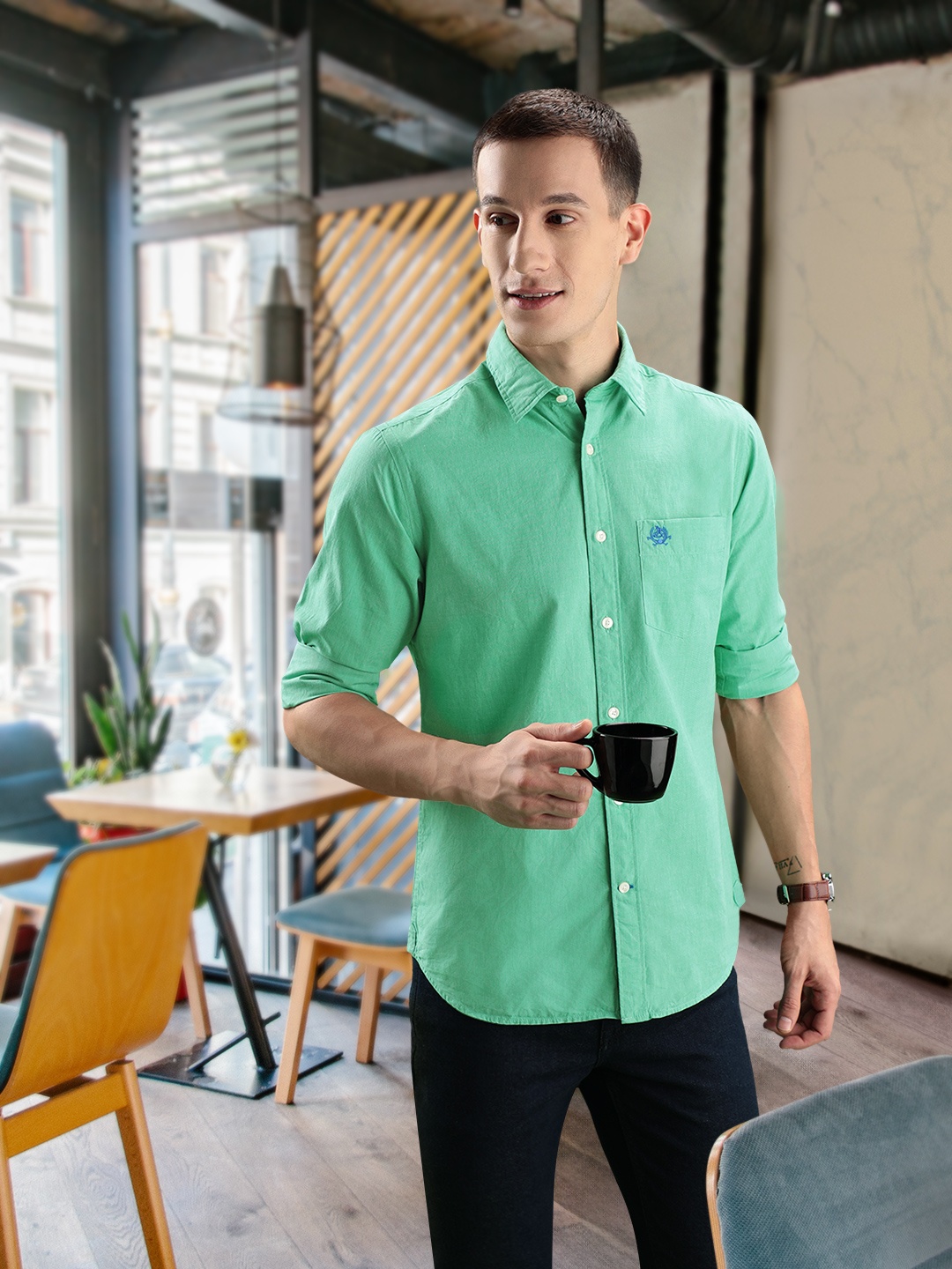 

U.S. Polo Assn. Men Green Tailored Fit Solid Opaque Pure Cotton Casual Shirt