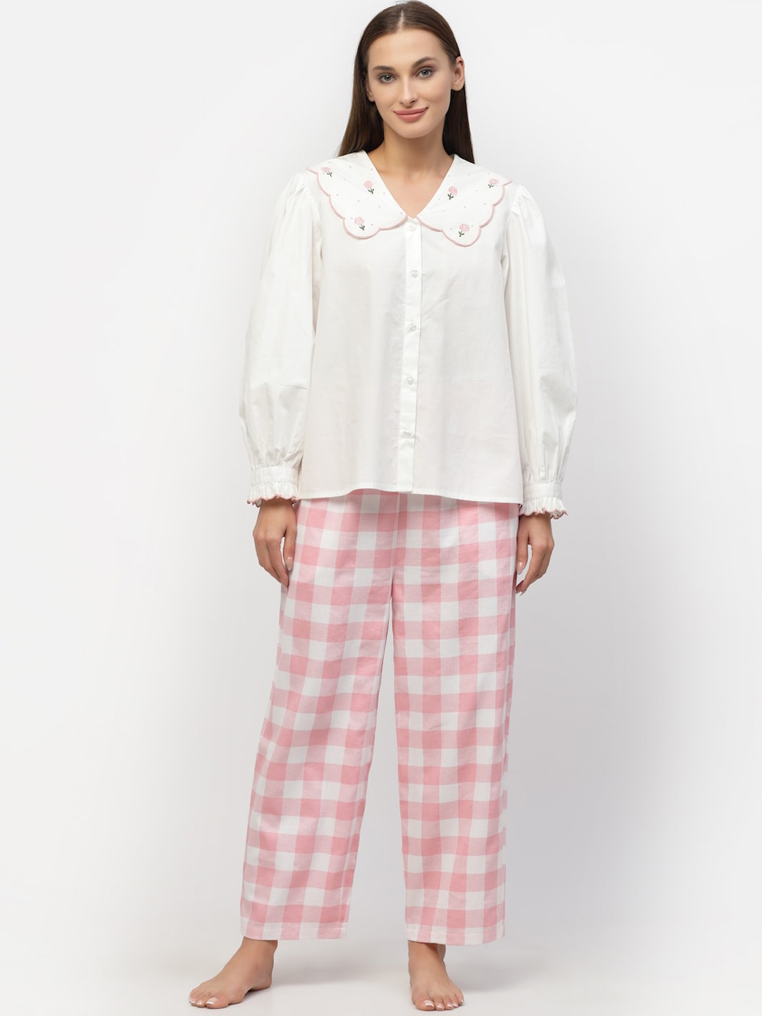 

BLANC9 Women White & Pink Solid Pure Cotton Night suit