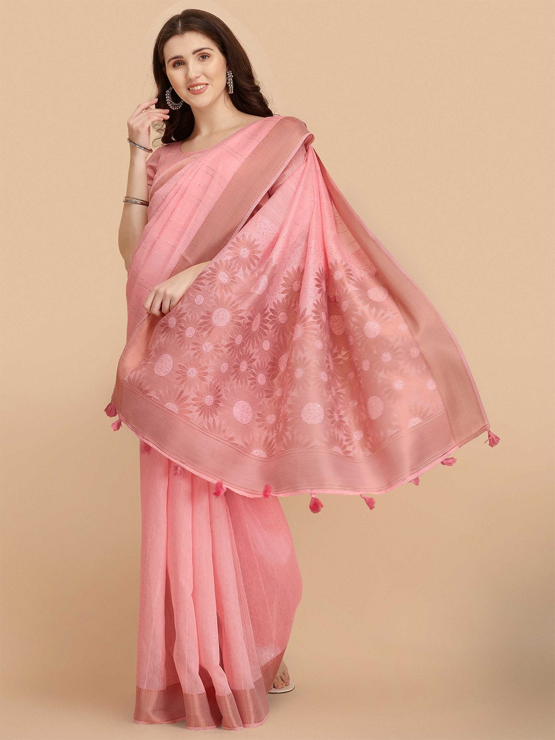 

DUNGRANI Women Pink & Gold-Toned Floral Sequinned Silk Cotton Saree