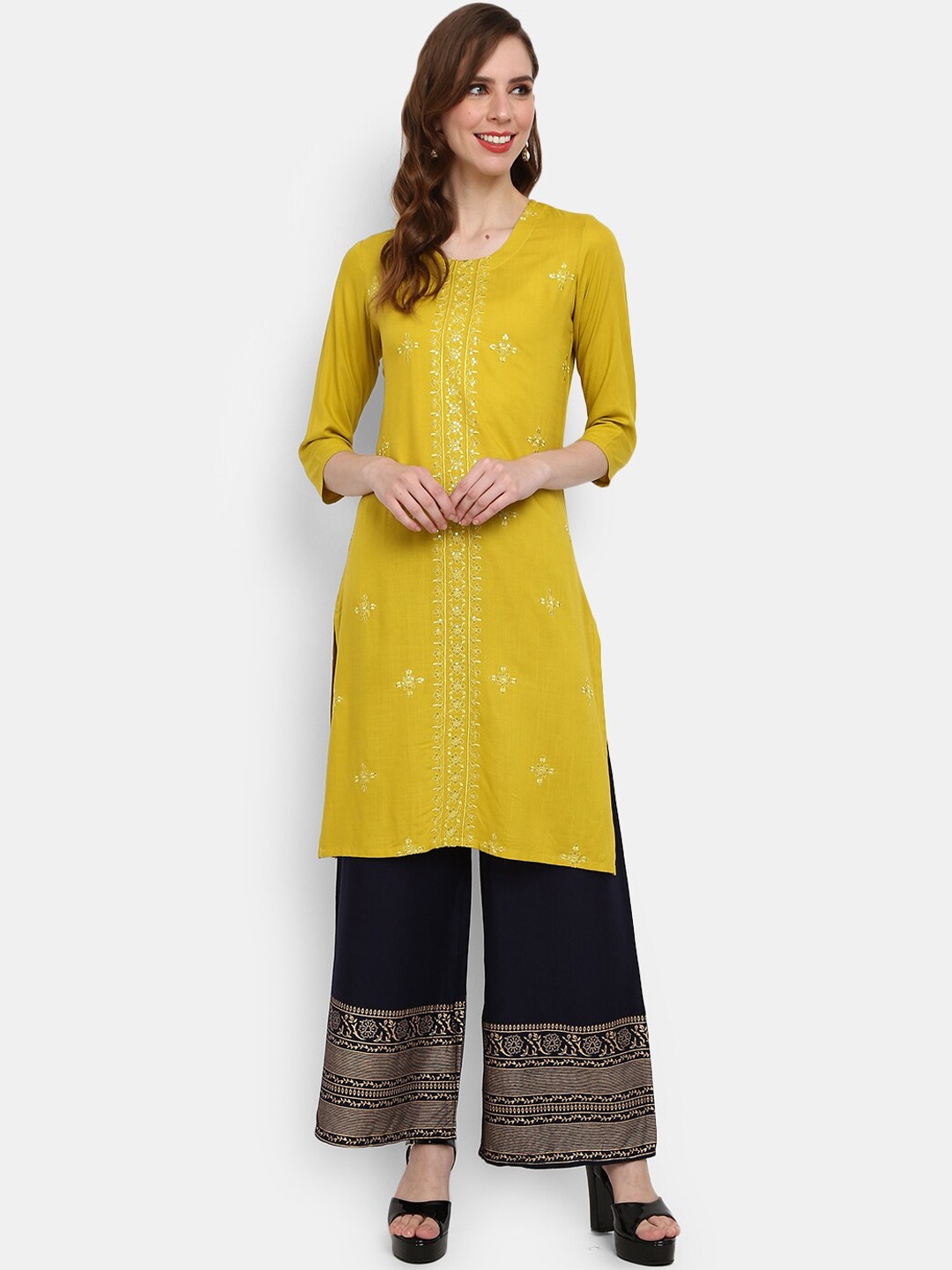 

V-Mart Women Gold-Toned Floral Embroidered Thread Work Kurta