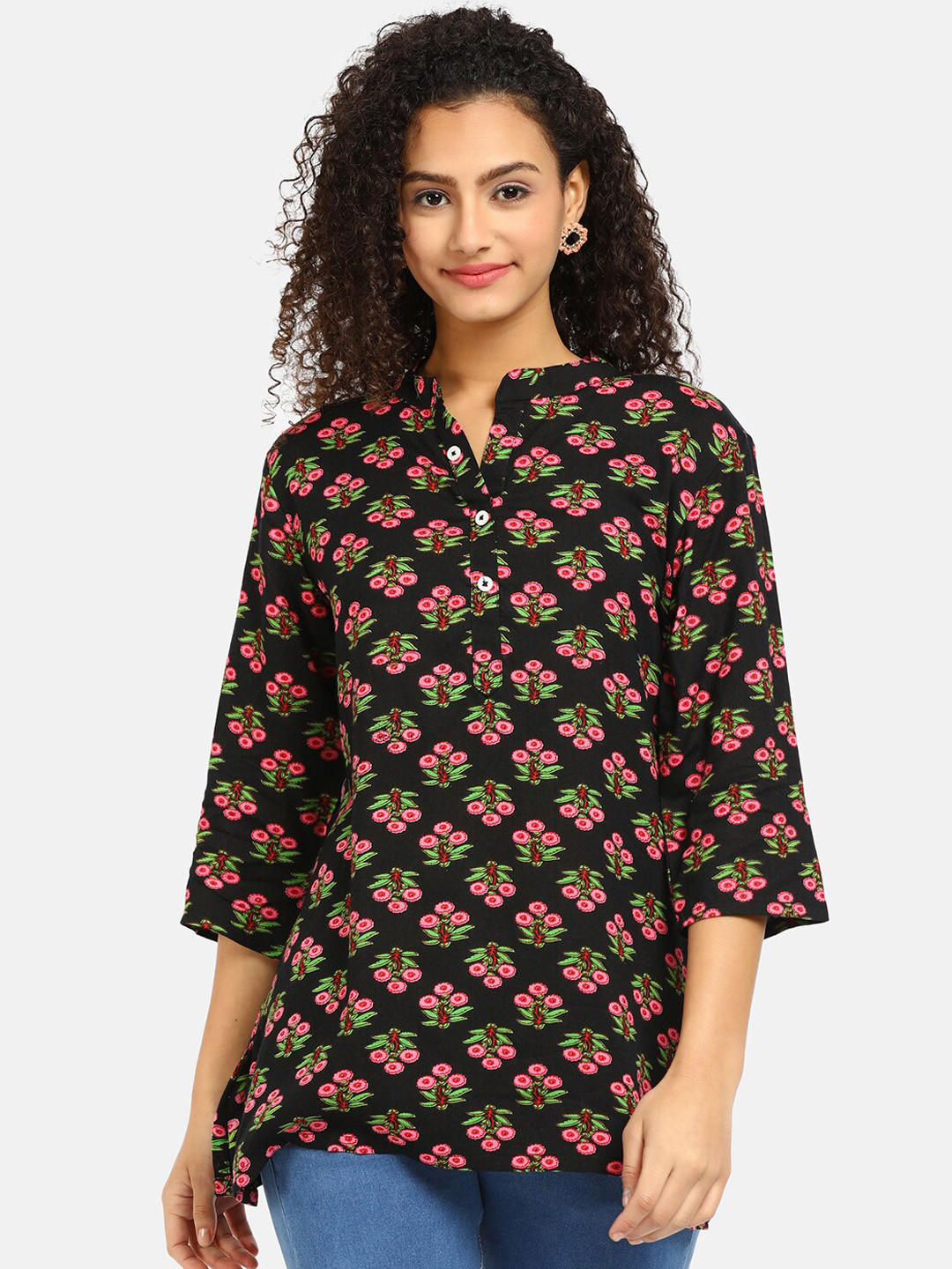 

V-Mart Mandarin Collar Floral Printed Kurta, Black